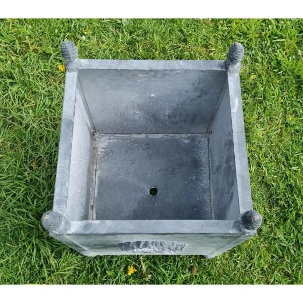 Steel Box Planter Medium CH R S410B - Image 3