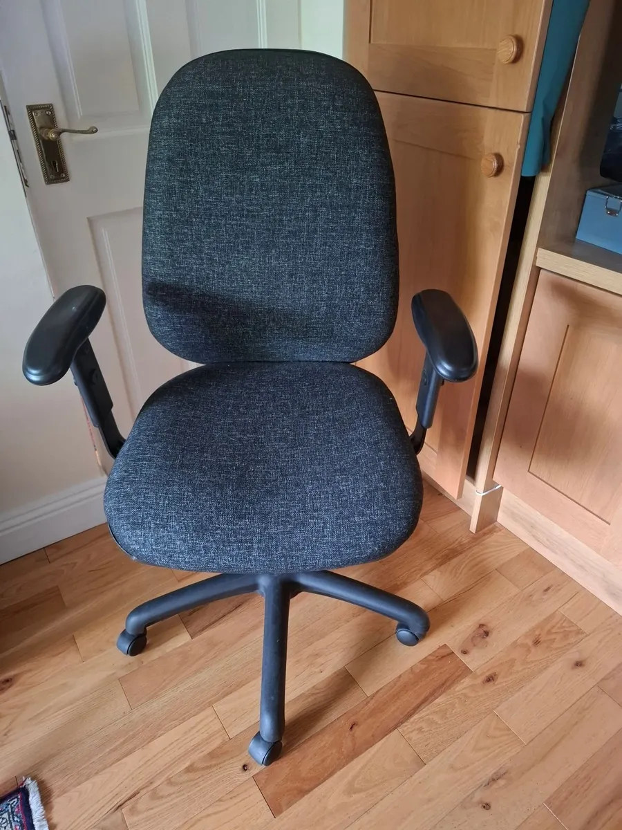 Home Office Chair - Image 3