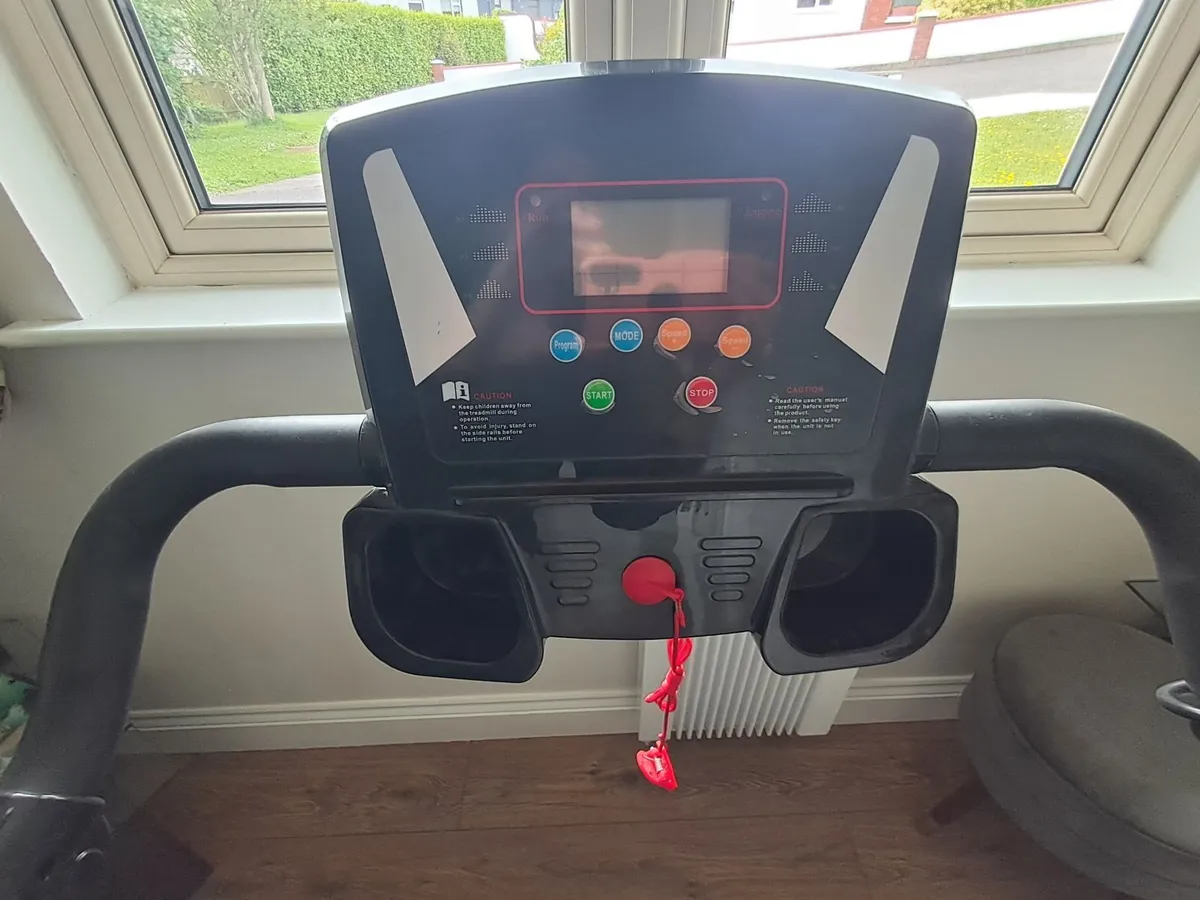 Powertrack 500 Treadmill - Image 3