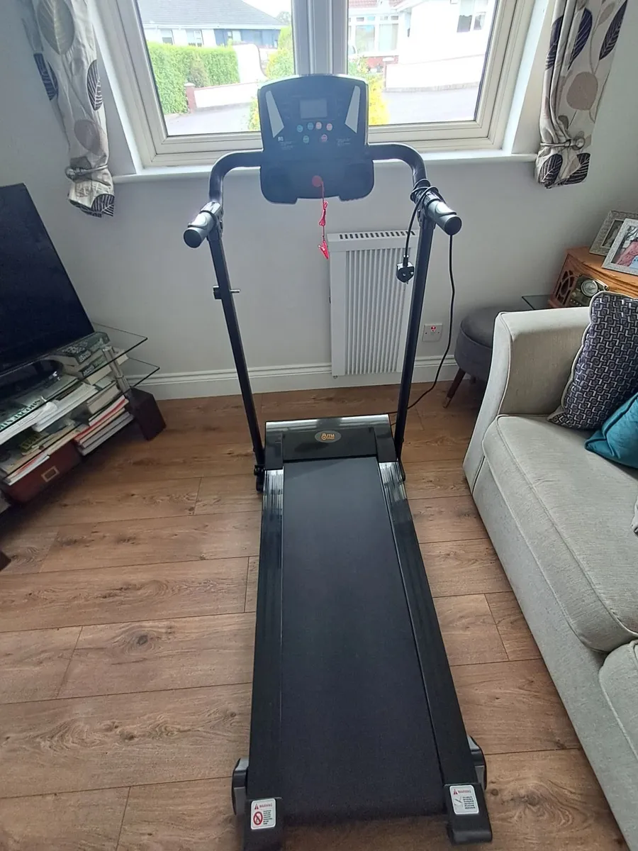 Powertrack 500 Treadmill - Image 4