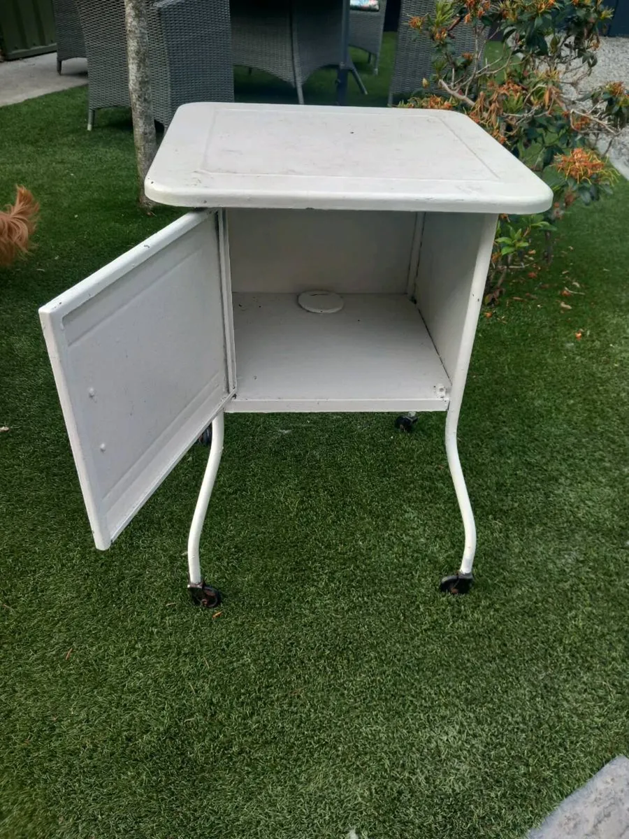 Metal side cabinet, painted white. D18 - Image 2