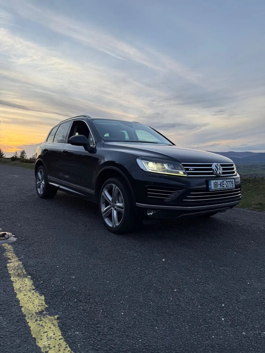 2018 VW Touareg - Image 1