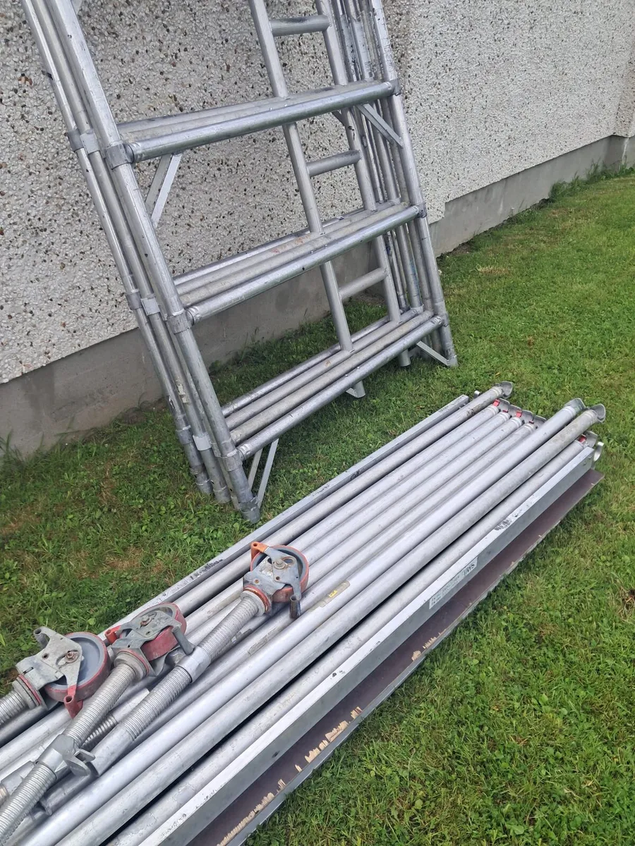 Aluminium Tower scaffolding - Image 1