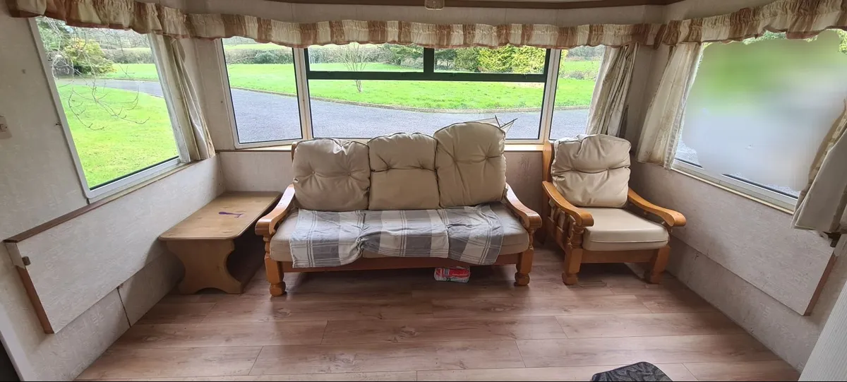 Mobile Home - Image 2