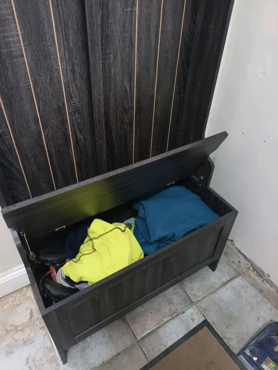 Storage unit - Image 1