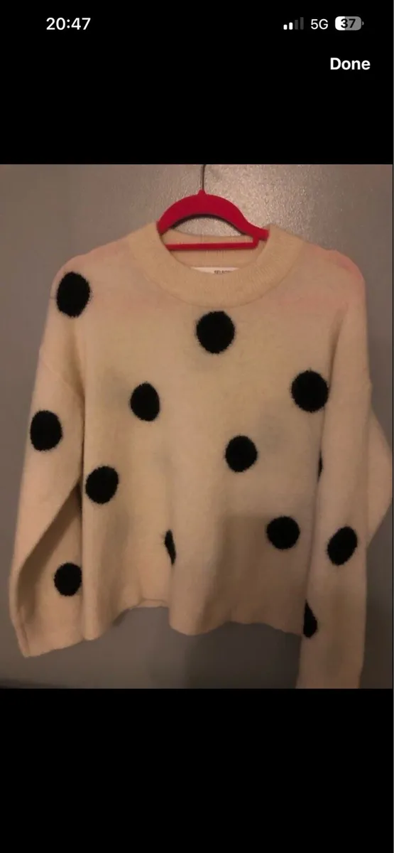 Ladies stunning g designer jumper size 10 €20 - Image 1