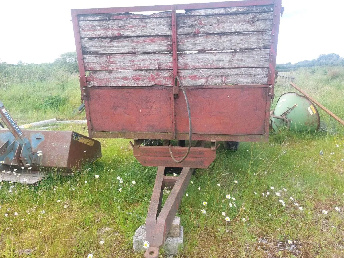 Trailer - Image 2