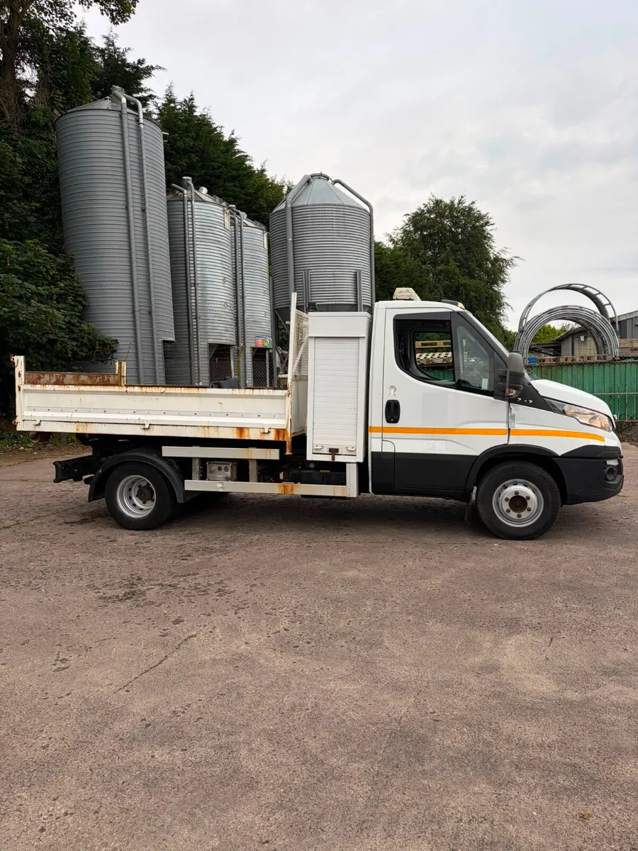2016 Iveco Daily Hook Loader - Image 4