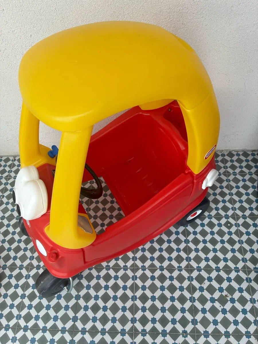 Little tikes red car - Image 2