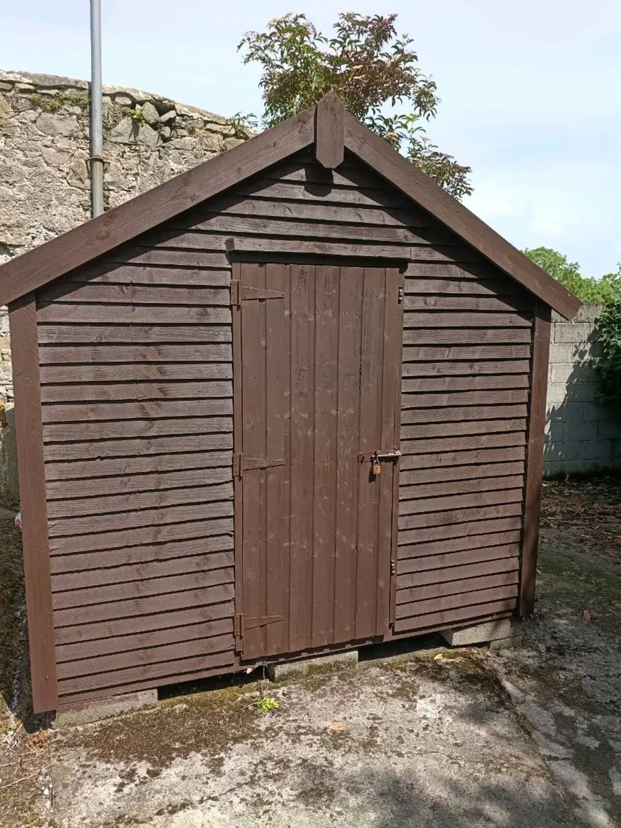 10 x 8 rustic garden shed - Image 1