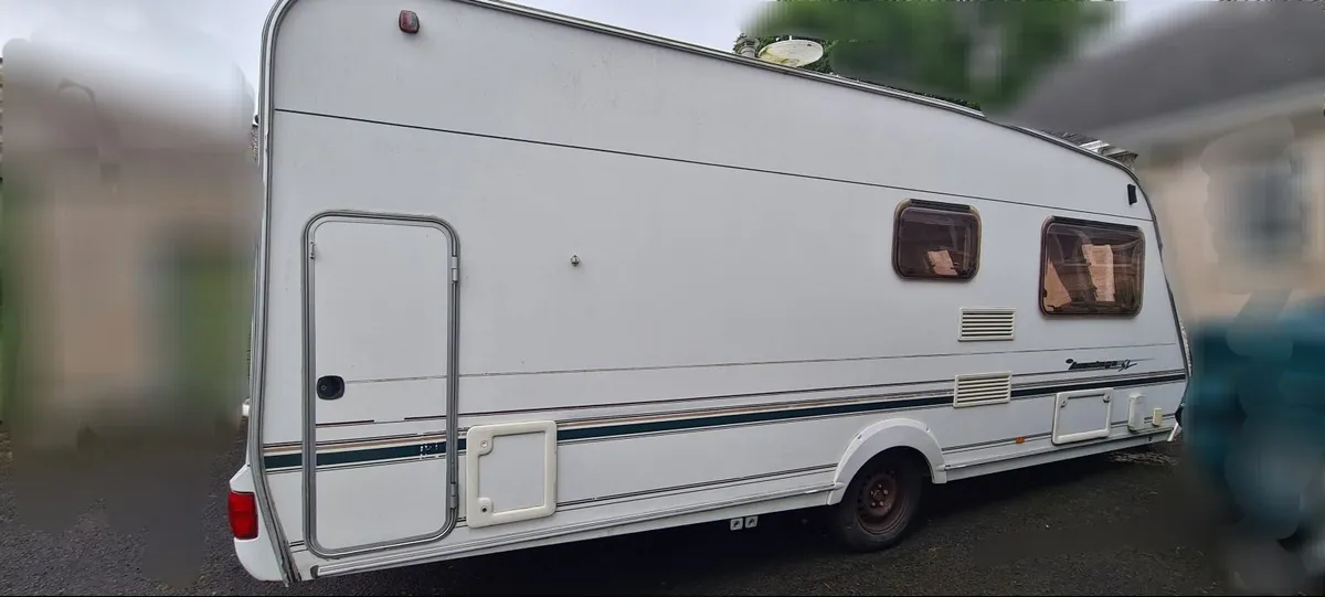 Caravan - Image 3