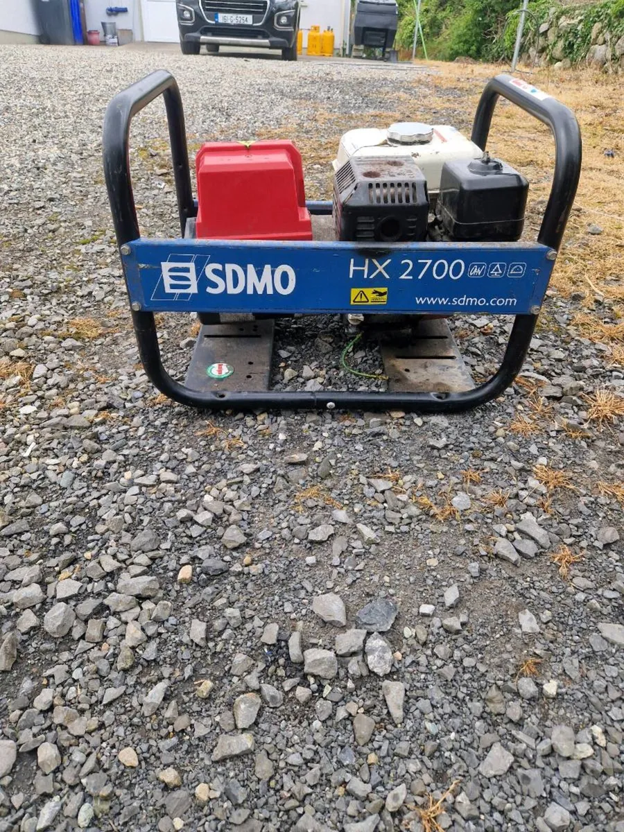 Honda generator - Image 1
