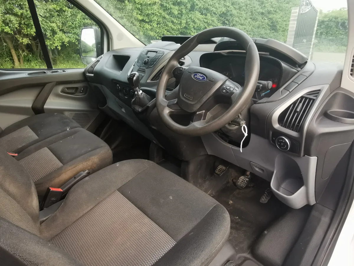 Ford Transit Custom 2018 - Image 4