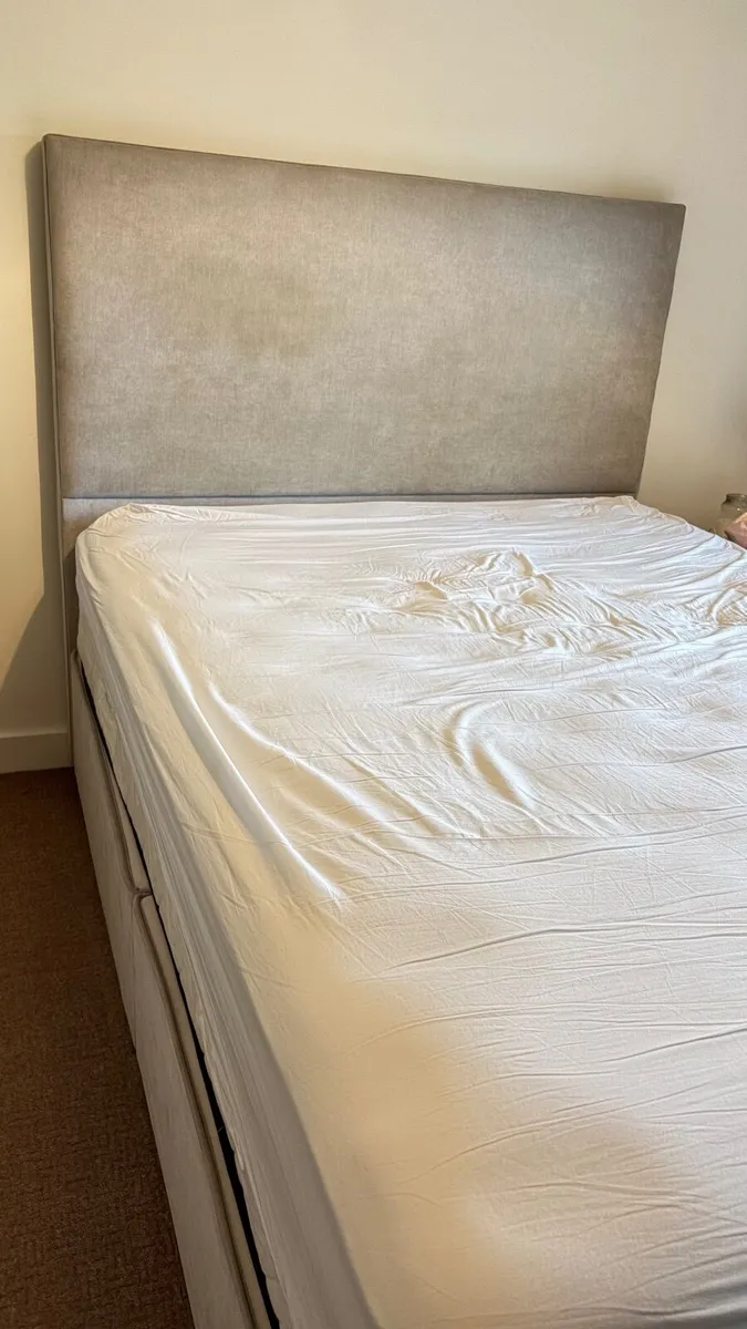 Cream double bed - Image 1
