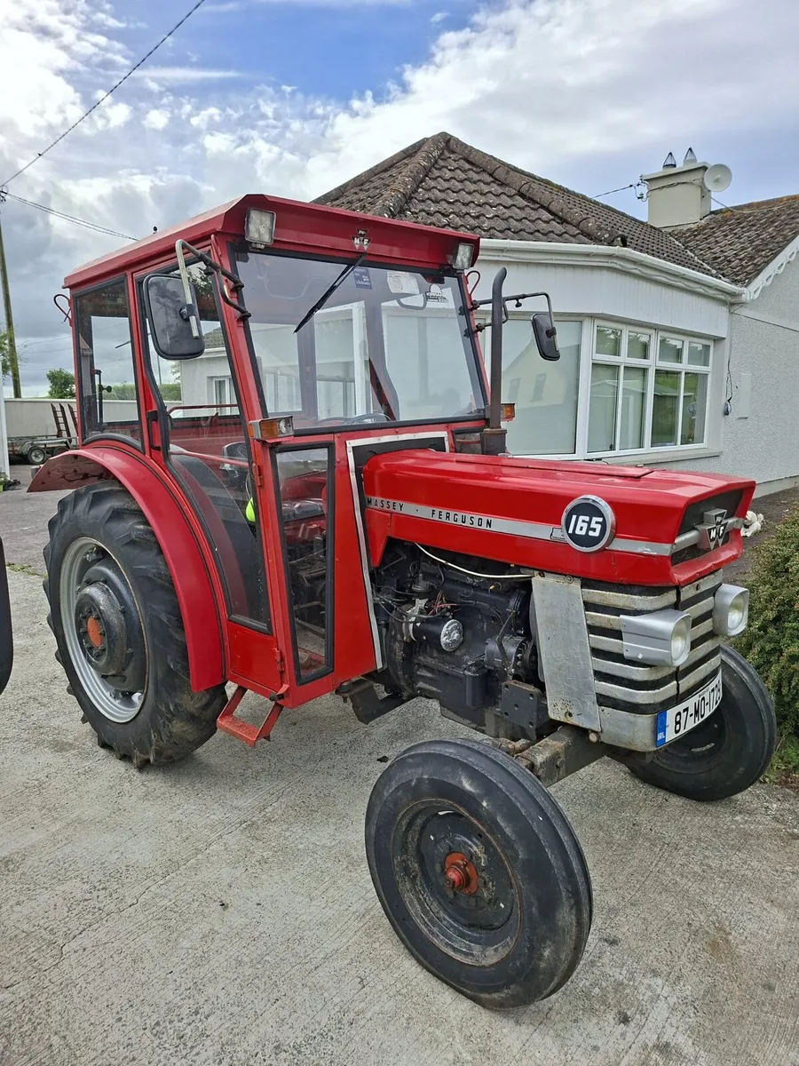 Massey Ferguson - Image 1