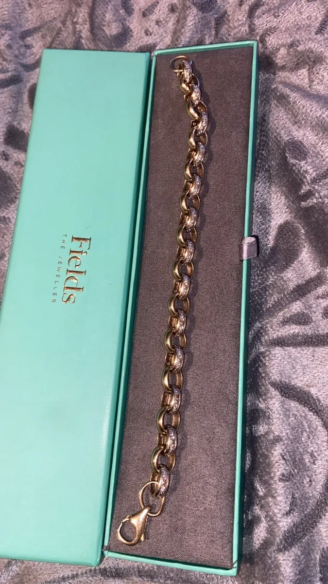9ct gold bracelet