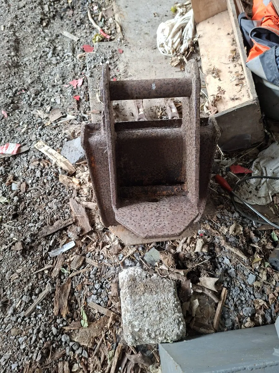 16 inch bucket - Image 3