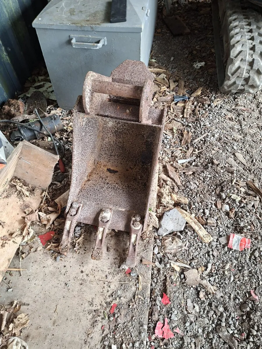 16 inch bucket - Image 2