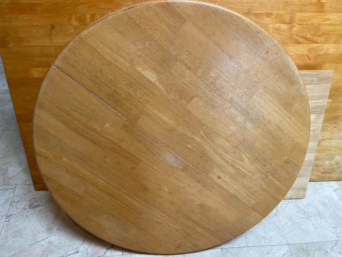 Solid Circular Extendable Kitchen Dining Table - Image 3