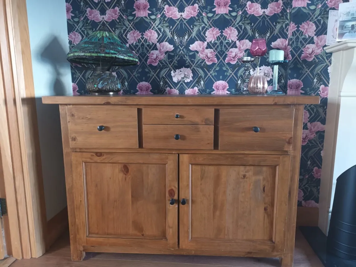 Wooden sideboard - Image 1