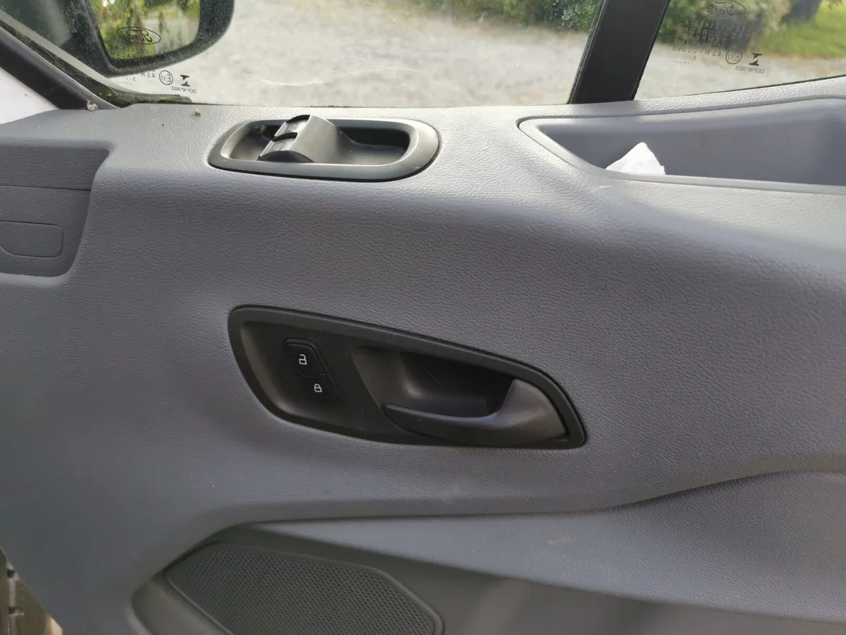 Ford Transit 2016 2.2 Disel  New DOE - Image 2