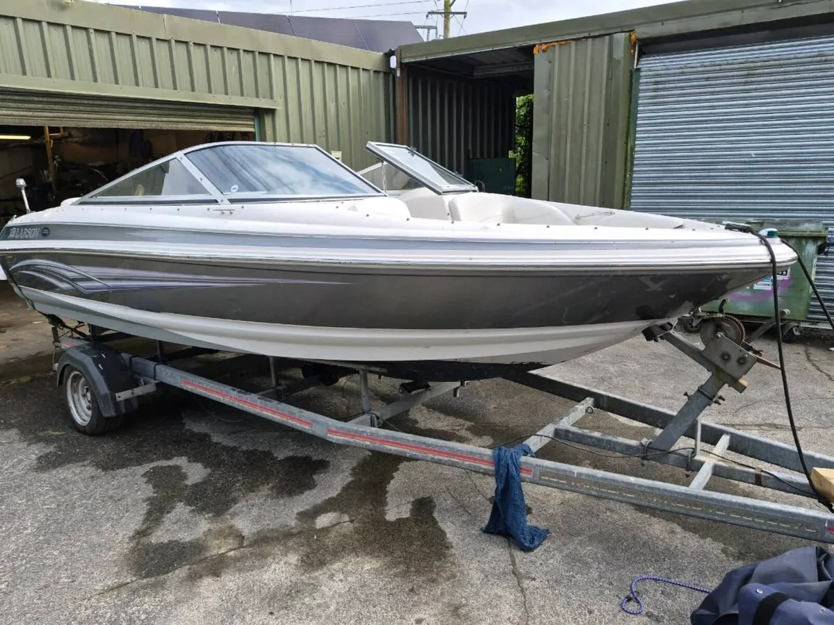 Speed boat for sale - Image 2