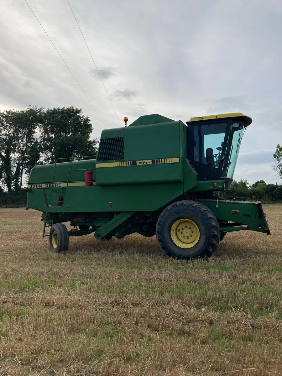 John Deere 1075 - Image 3