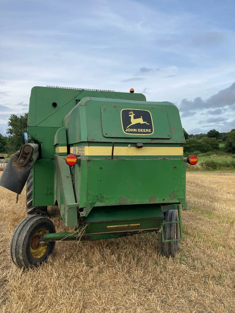 John Deere 1075 - Image 4