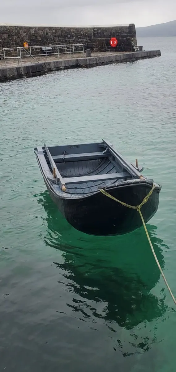 12ft Currach - Image 1