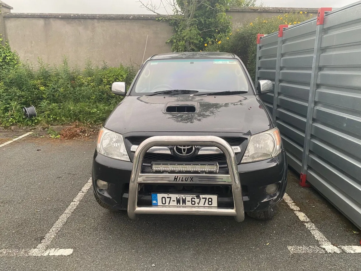 2007 Toyota Hilux Automatic Non Runner - Image 1