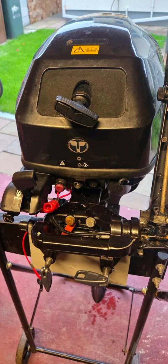 Tohatsu 20hp 4Stroke long shaft Electric &Manual - Image 3