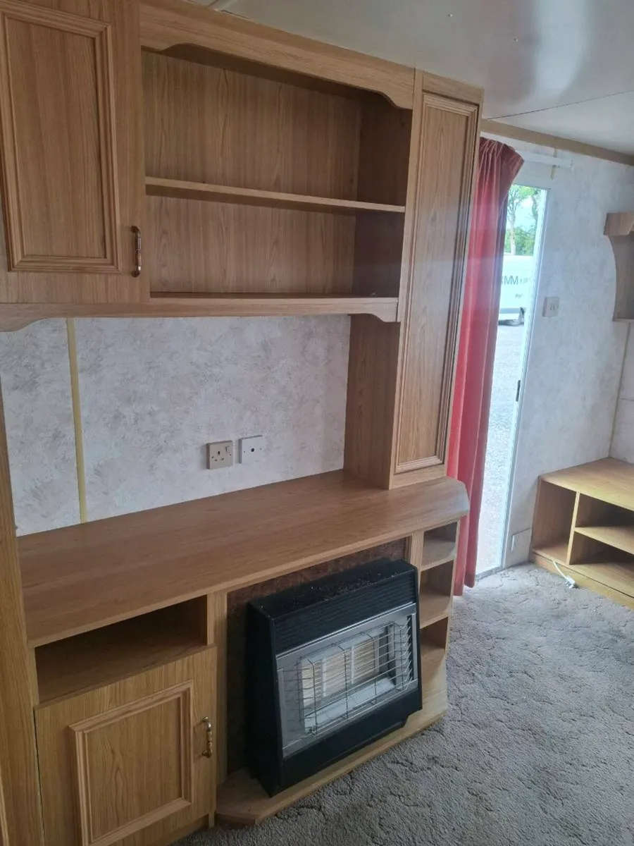 30x10 Willerby Mobile Home. Free Delivery - Image 4