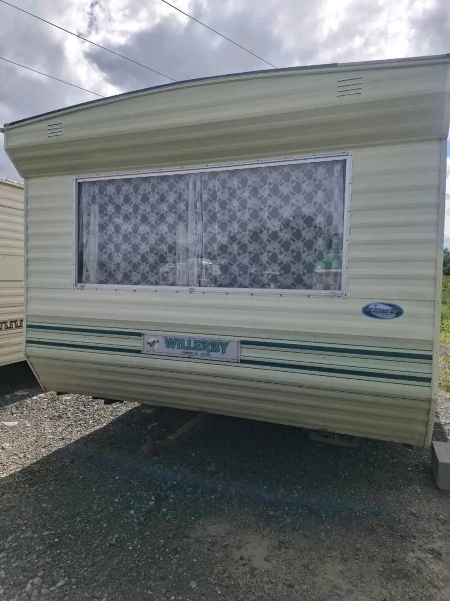30x10 Willerby Mobile Home. Free Delivery - Image 2