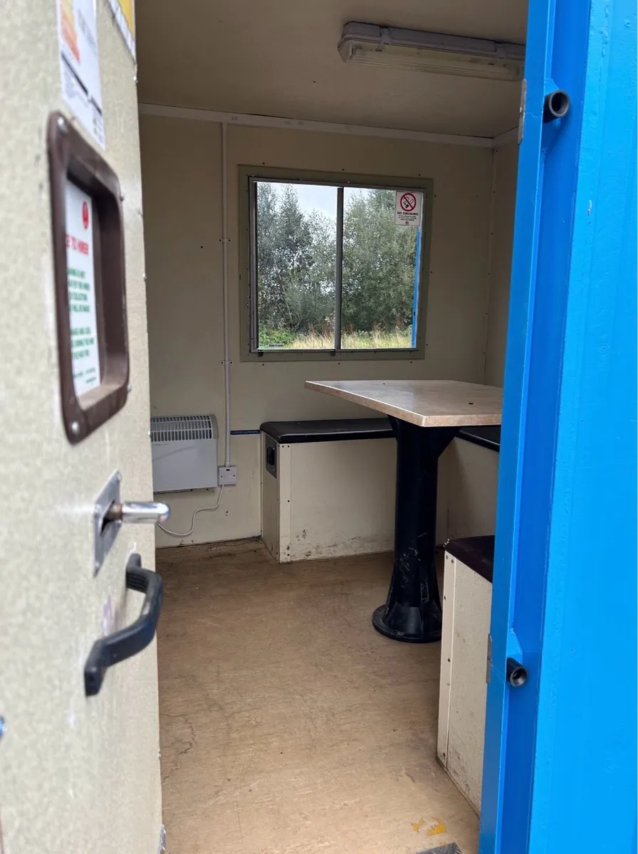 Groundhog Towable Mobile Welfare Unit - Image 2