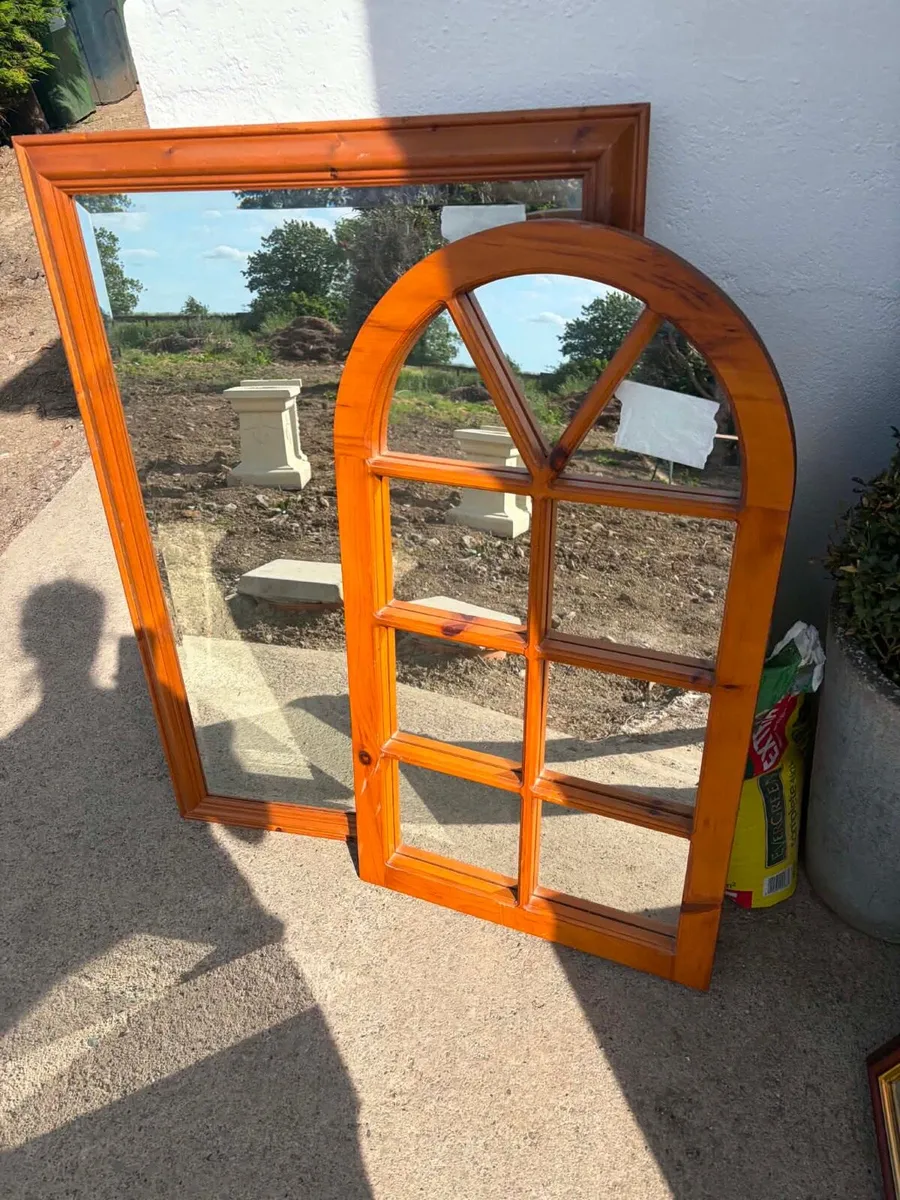 mirrors €20 each