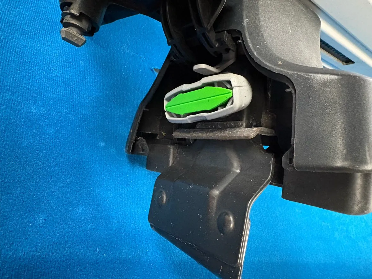 Ford Mondeo Roof Bars Thule - Image 2