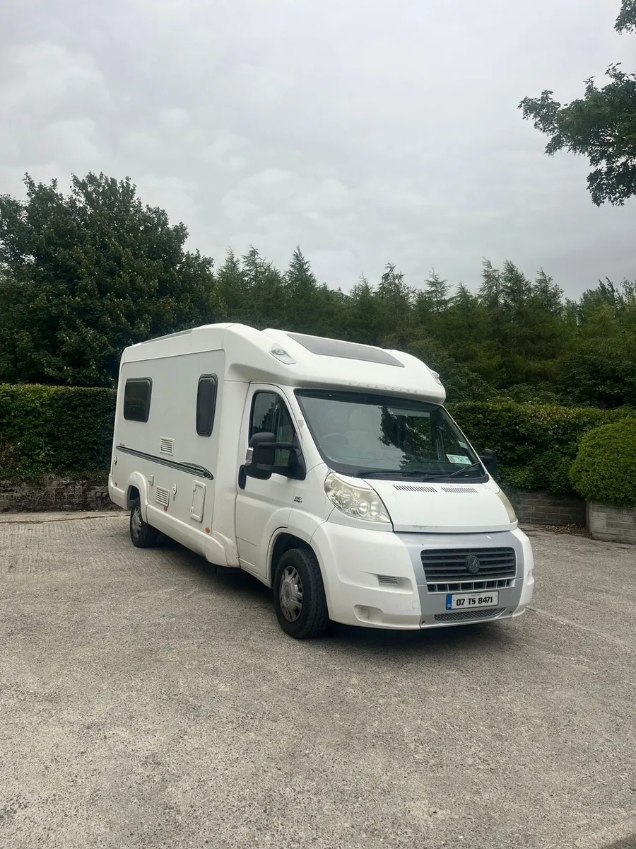 Bessacarr E520 - Image 2