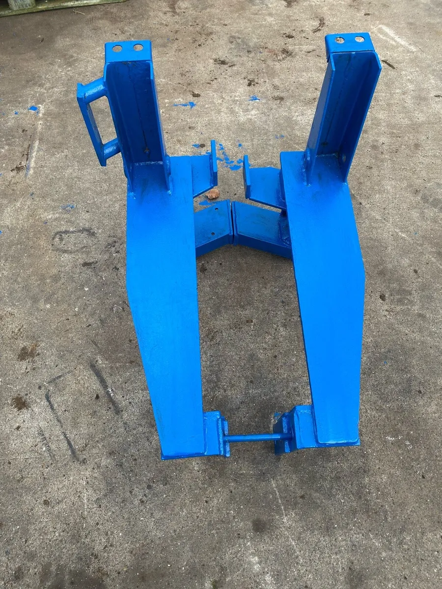 Tractors Hitches Loaders Weights &  Frames Tyres - Image 3