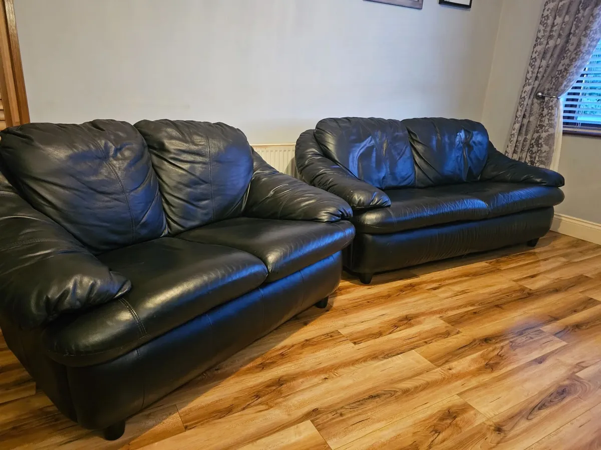 2 and 3 seater leather couches - Image 3