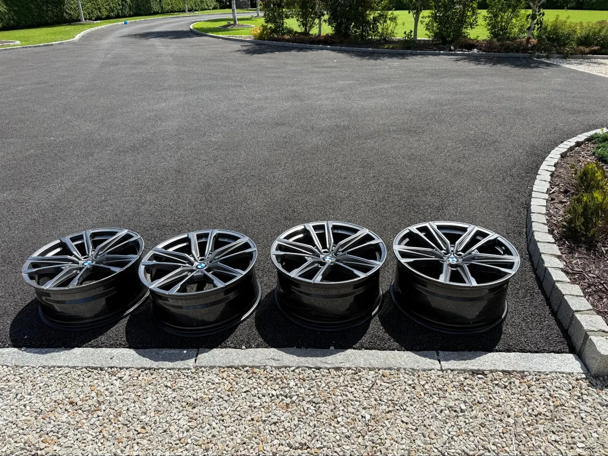 BMW 5-Series 20 inch alloy wheels - Image 1