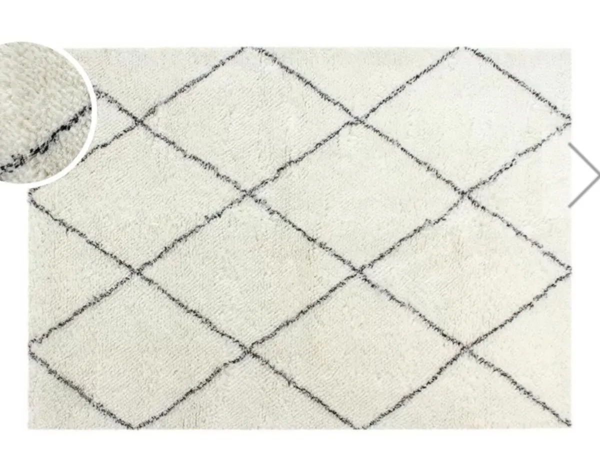 Wool rug Berber style - Image 1
