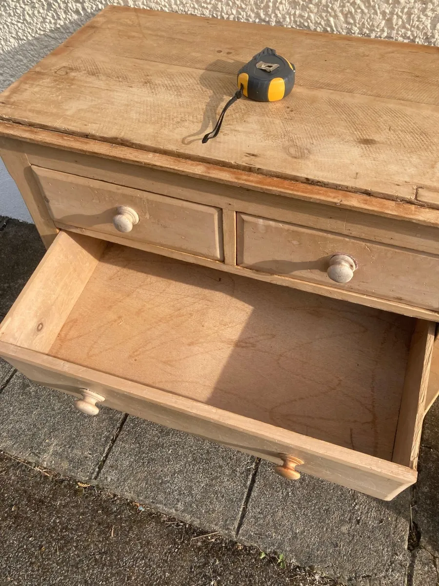 Pine Chest of Drawers - Image 4