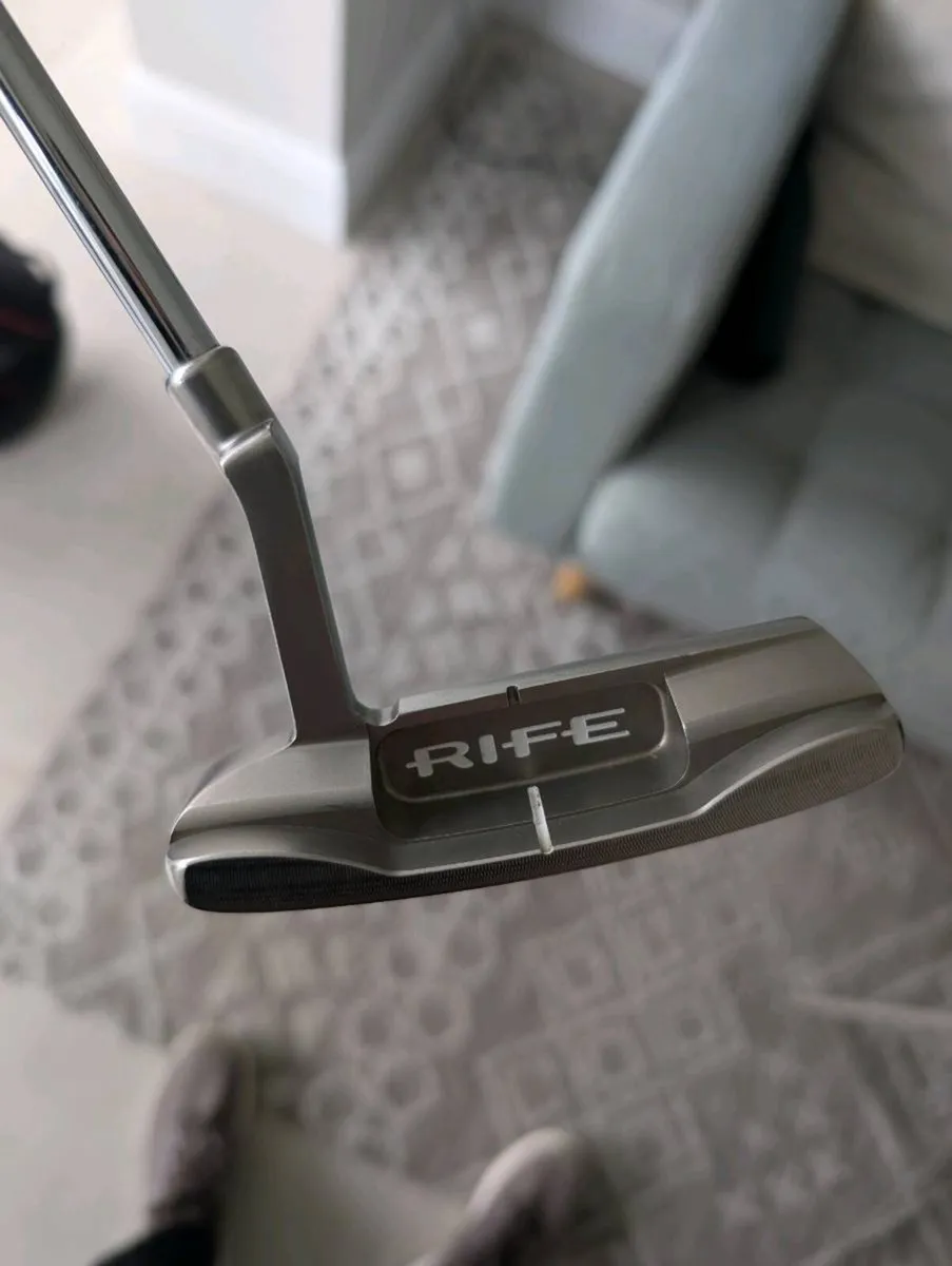 Rife Aruba Putter - Image 1