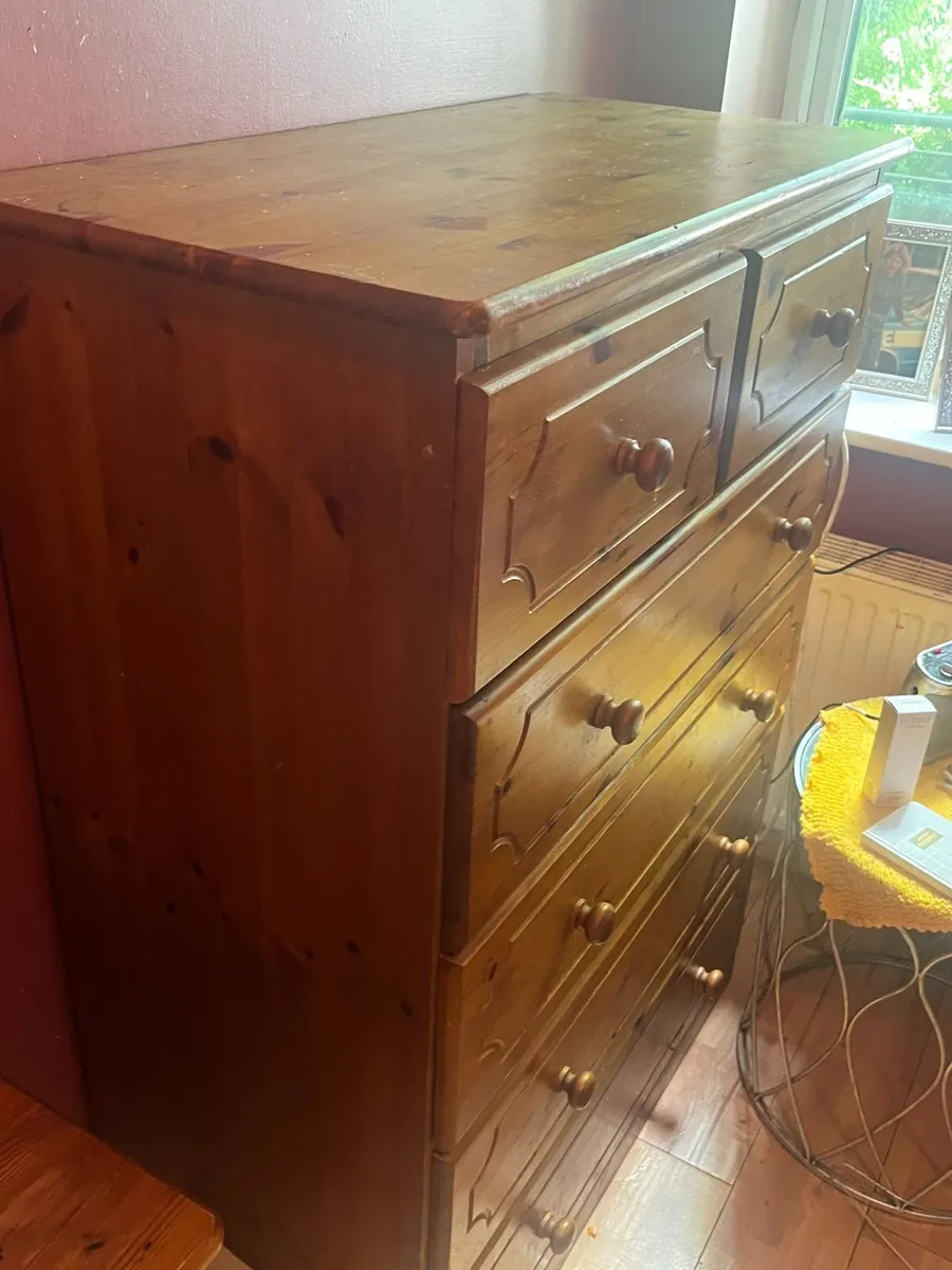 Pine chest of drawers - Image 2