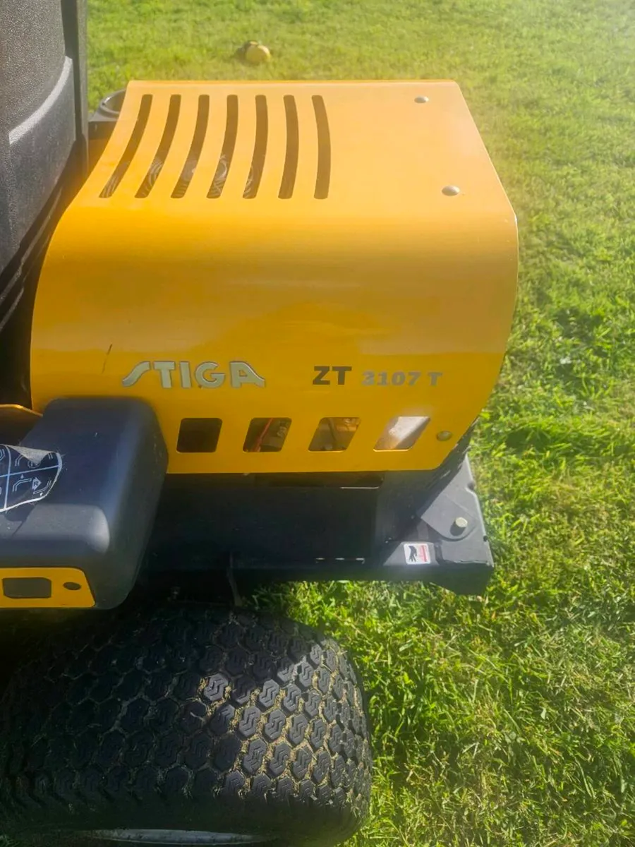 Stiga Zero turn mower - Image 4