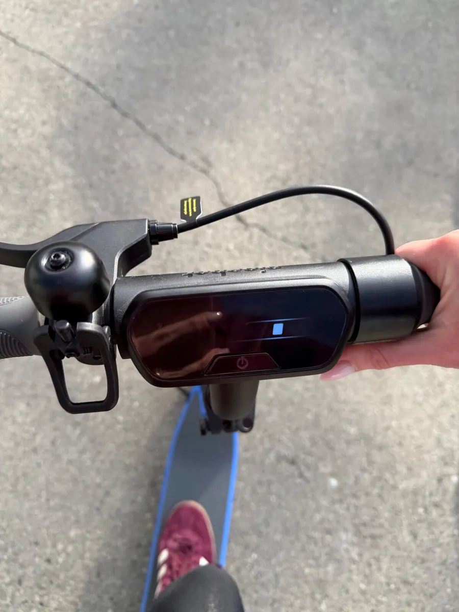 Segway Ninebot KickScooter C2 Pro - Image 3