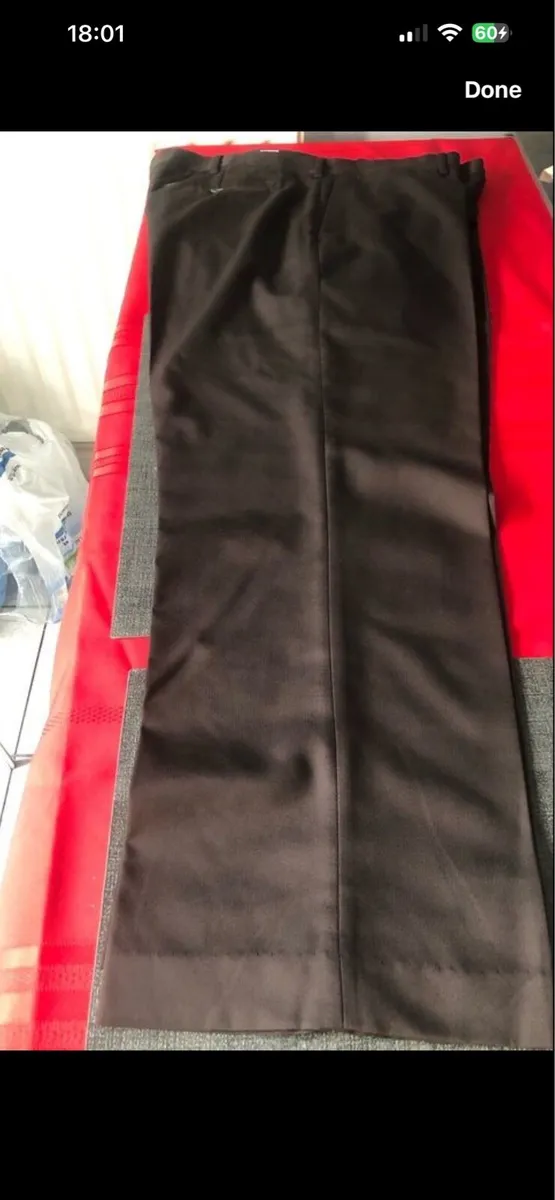 Mens  trousers W40”x L29” €10 - Image 4