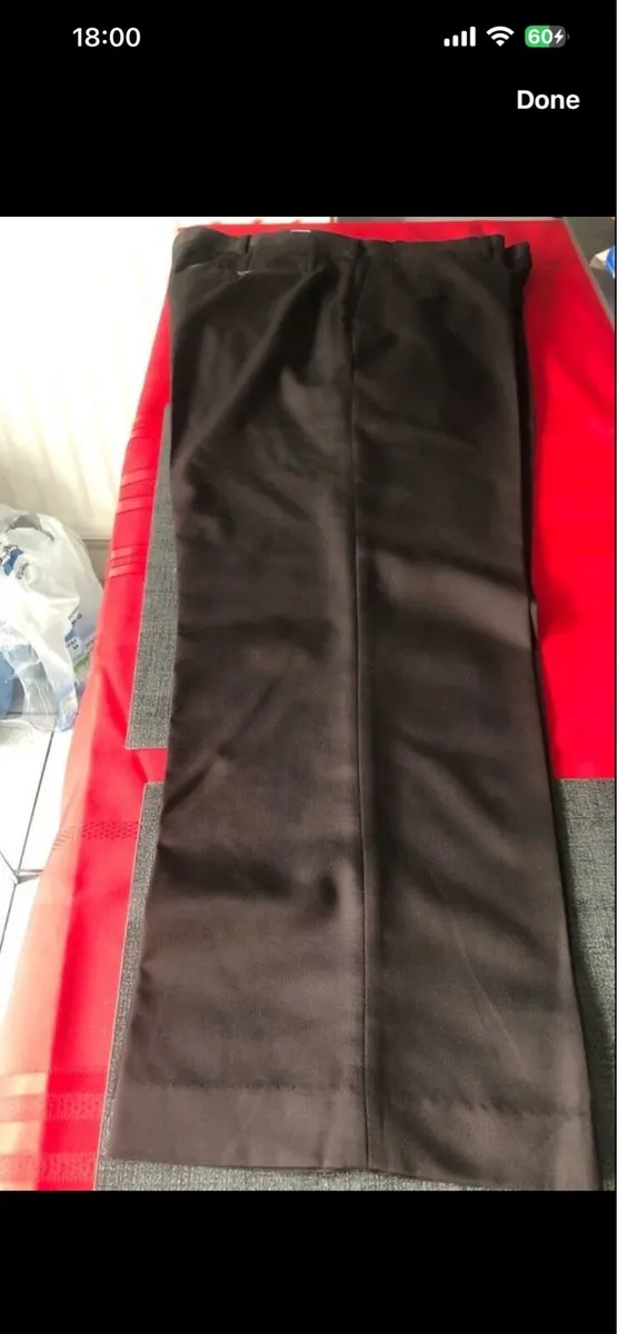 Mens  trousers W40”x L29” €10 - Image 1