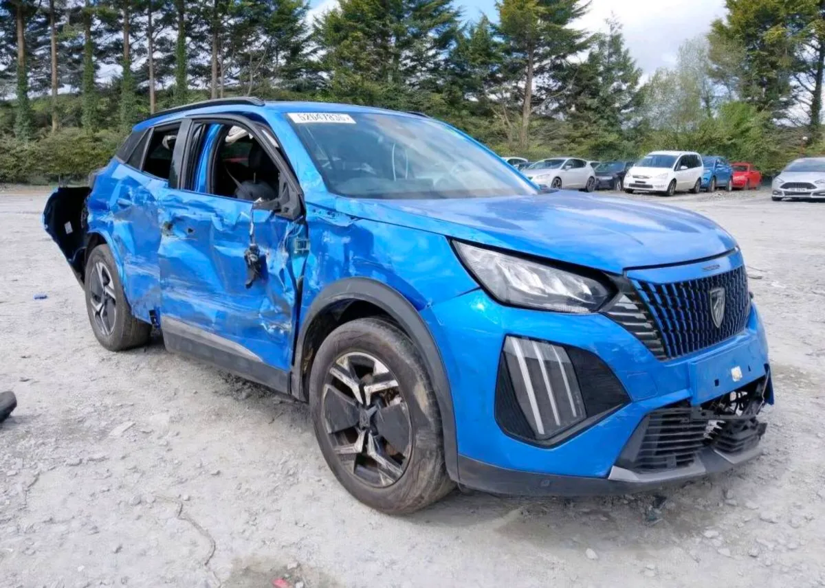 2024 Peugeot 2008 Electric BREAKING PARTS SPARES - Image 3