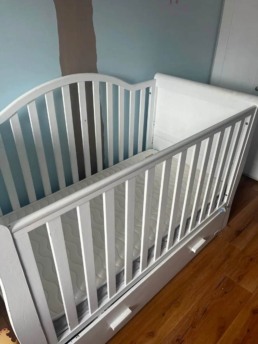 Sleigh cot toddler bed - Image 2